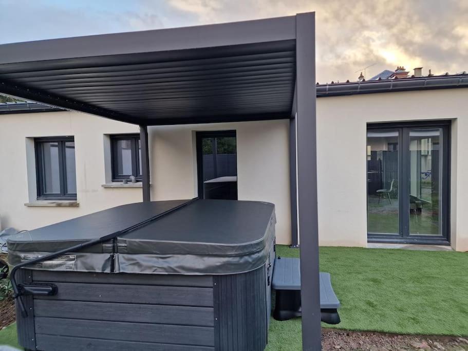 Maison Avec Jacuzzi Et Sauna Épinal Exteriör bild